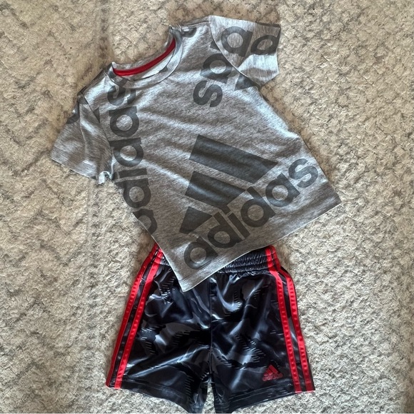Adidas Short Set - Picture 1 of 4
